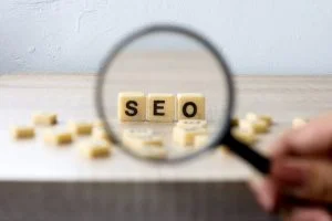 Quel est le prix d’une prestation SEO ? Salaire d’un expert SEO et comment reconnaître une agence SEO sérieuse ?